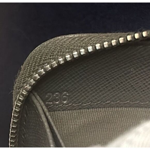 Prada Gray Saffiano Leather Long Zip Around Luxury Wallet and Dust Bag - Picture 12 of 15